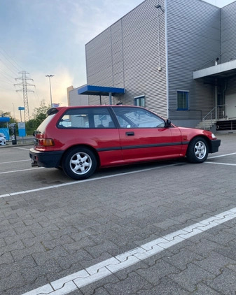 Honda Civic cena 24000 przebieg: 147000, rok produkcji 1989 z Szczecin małe 211